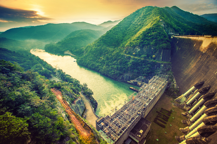The power station at the Bhumibol Dam in Thailand